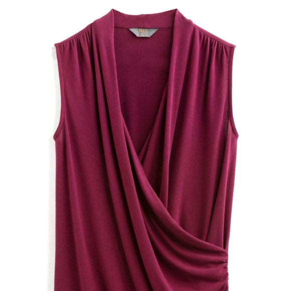 41 Hawthorn Tops - NWT Burgundy Marron Sweater Wrap Top Sleeveless